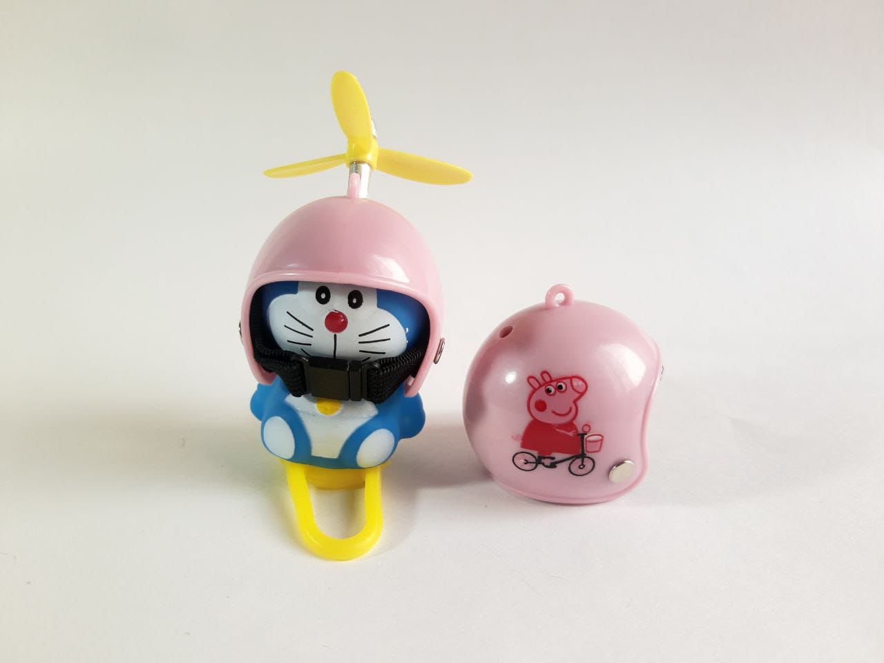 Gato Doraemon - Moto o Bici