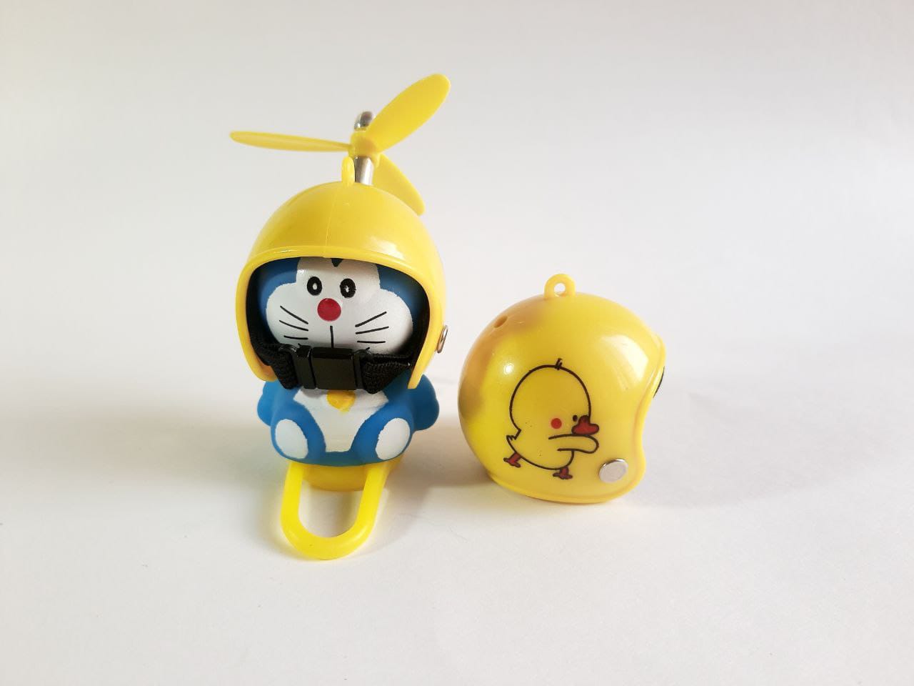 Gato Doraemon - Moto o Bici